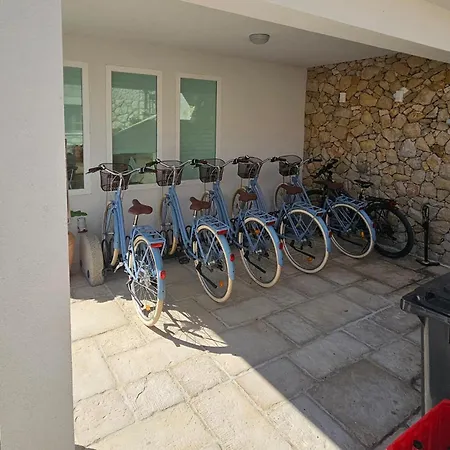 1 Bedroom Amazing In *