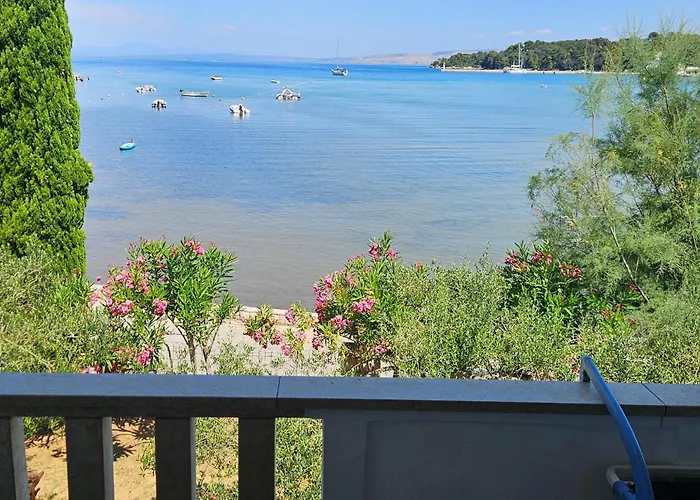 1 Bedroom Amazing In *