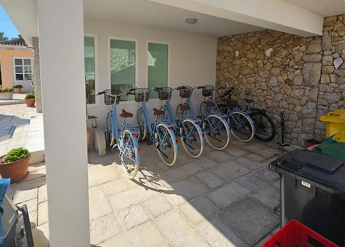 1 Bedroom Amazing In *